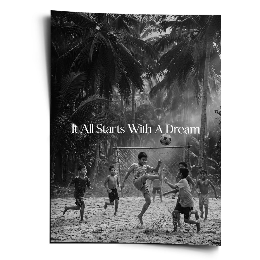 Dream Football Poster Schwarzweiß front