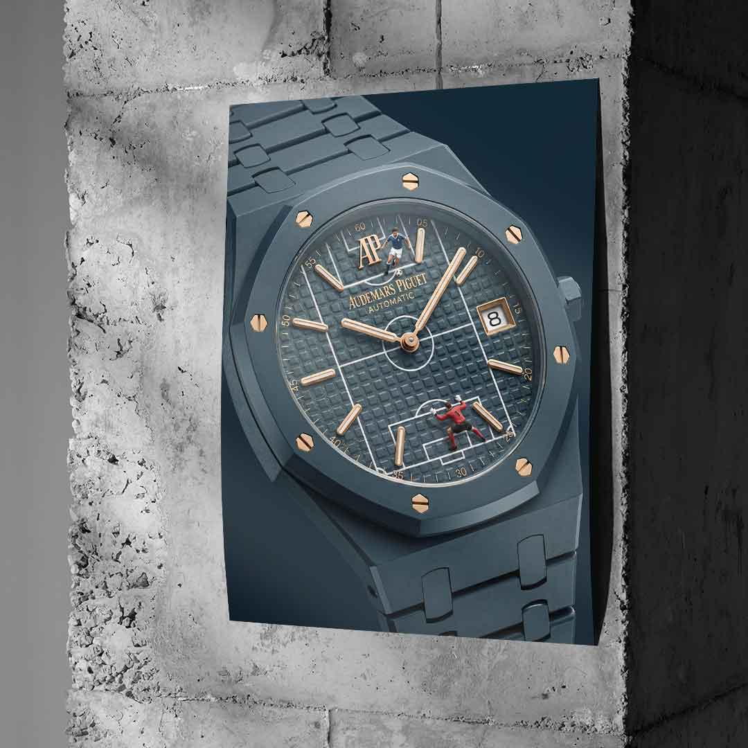 Luxury Timepiece – Football Poster an Betonwand