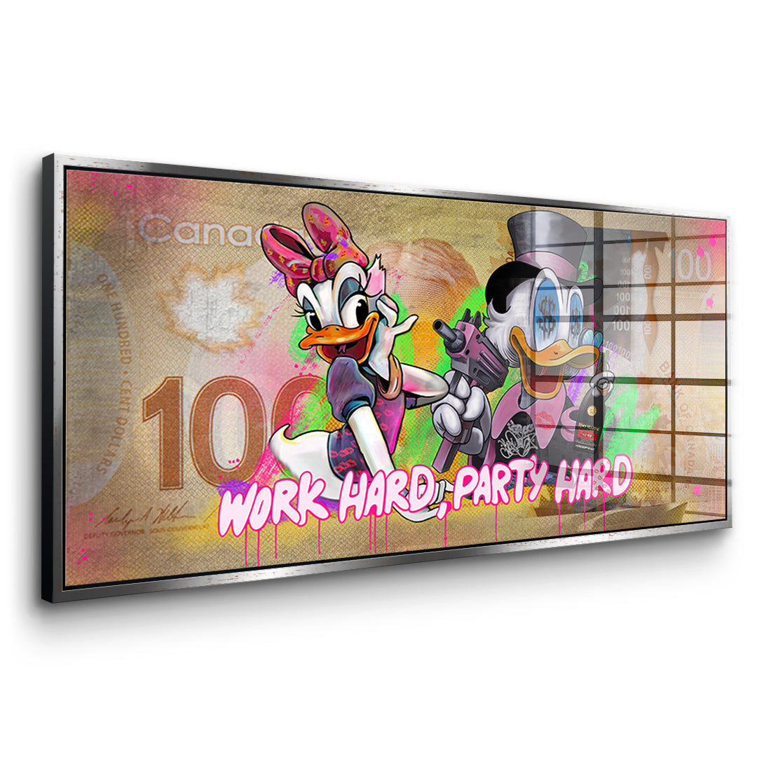 Seitenansicht des Acrylglasbilds Work Hard Party Hard im silbernen Rahmen