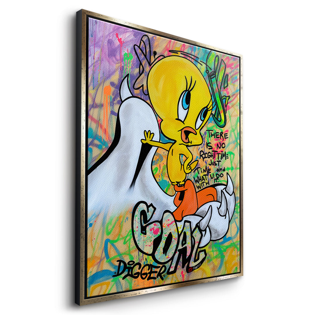 Seitenansicht des Leinwandbilds Goal Digger Bird im goldenen Rahmen