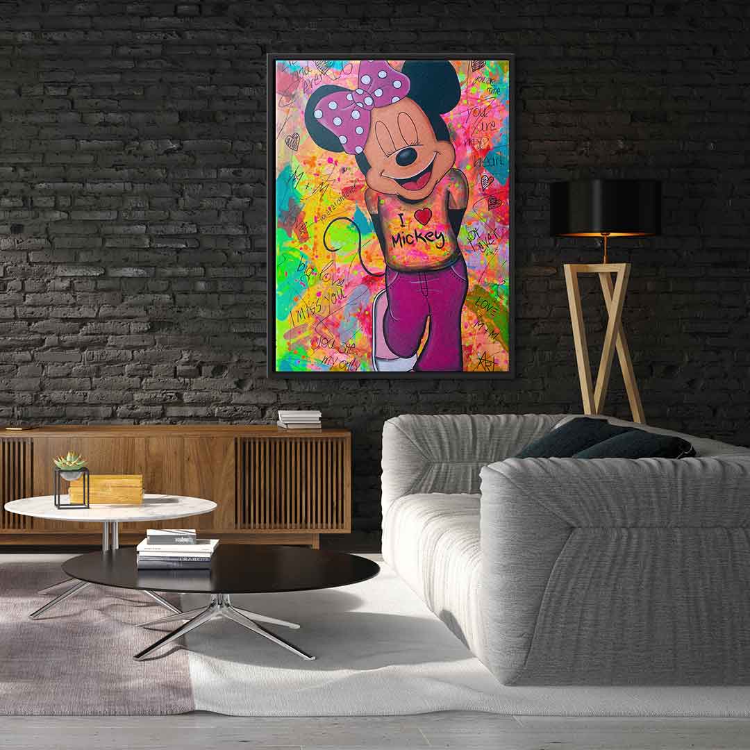 Minni Loves Mickey