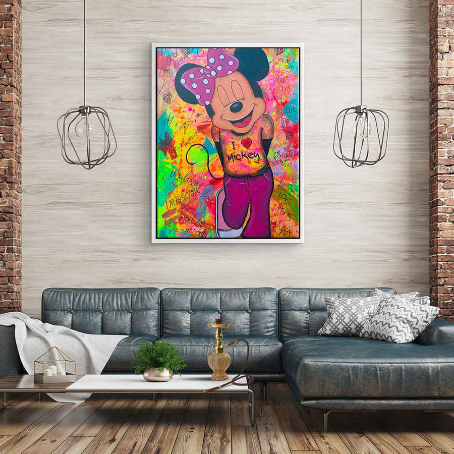 Minni Loves Mickey