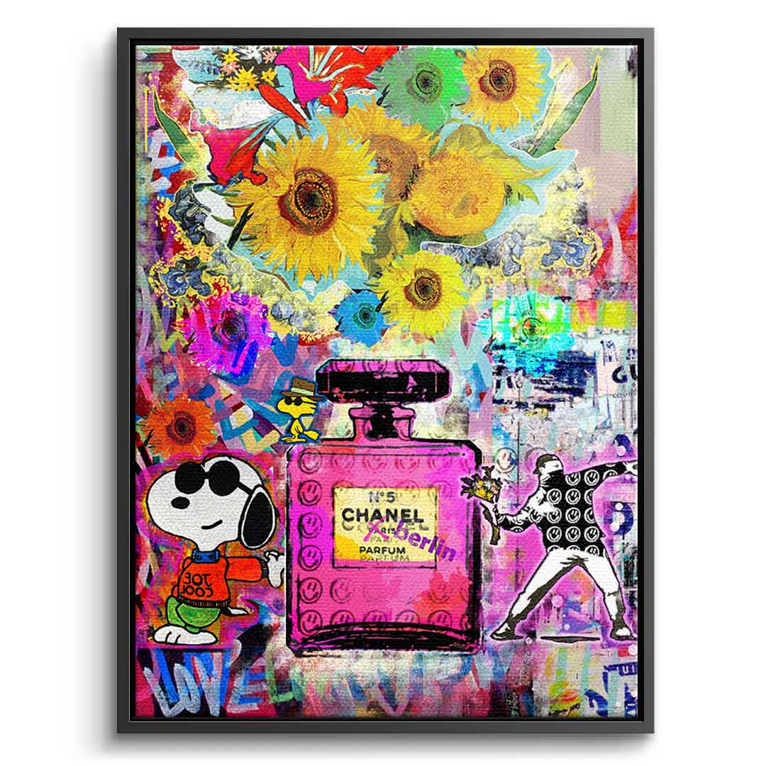 Snoopy meets Chanel