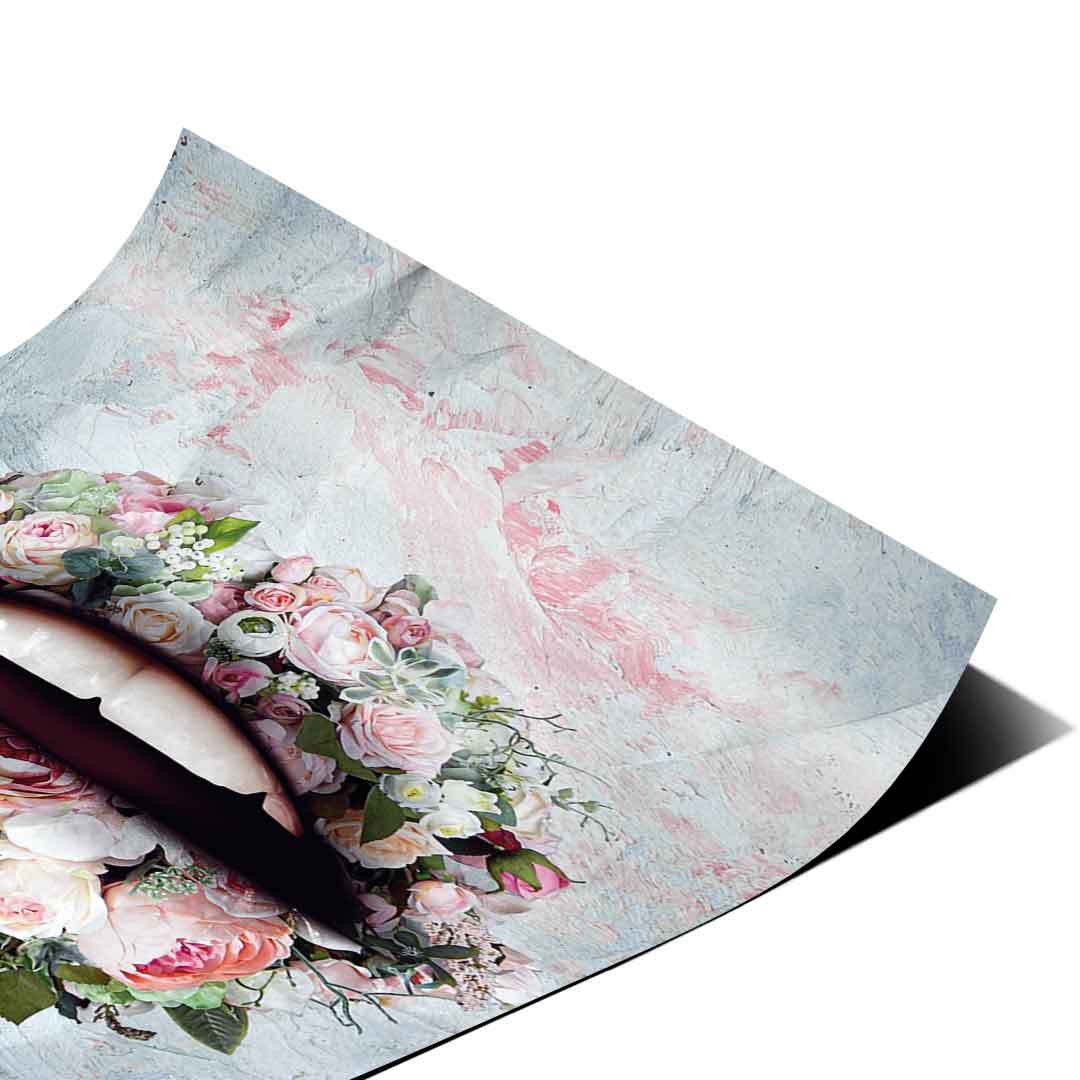 Lips &amp; Flowers - Poster